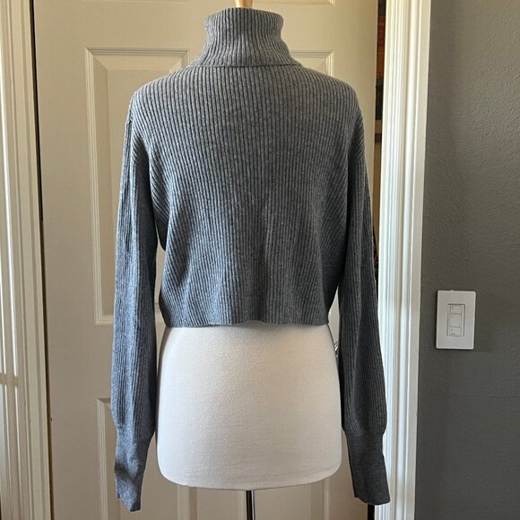 REFORMATION Luisa Cropped Ribbed Cashmere Turtleneck Sweater Gray Small - Picture 5 of 7